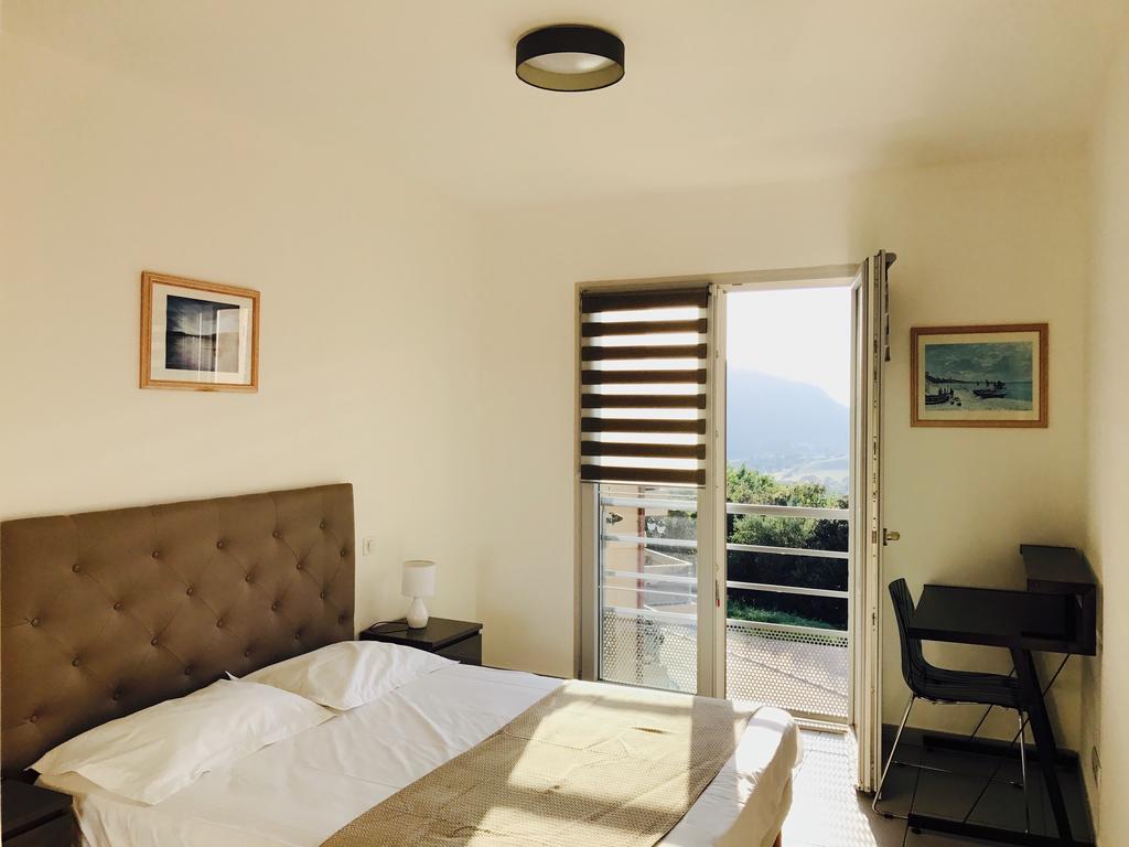 Casale A Figa Bianca Apartment Patrimonio Luaran gambar